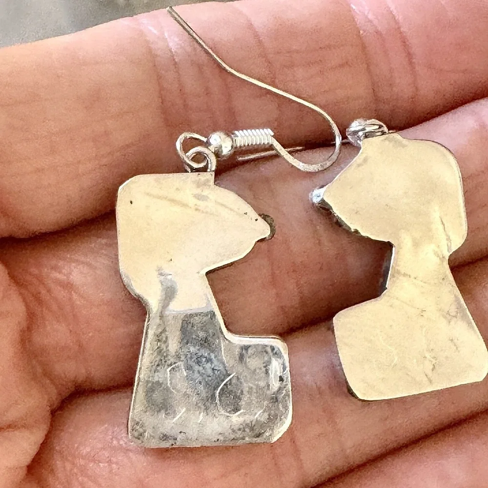 Zuni Snoopy Earrings Red Coral Hook 1